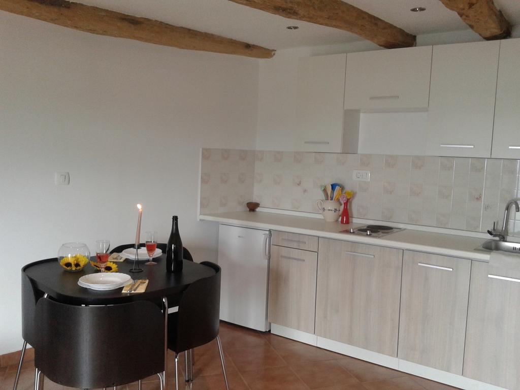 Apartment Bella Vista 2 Buzet Phòng bức ảnh